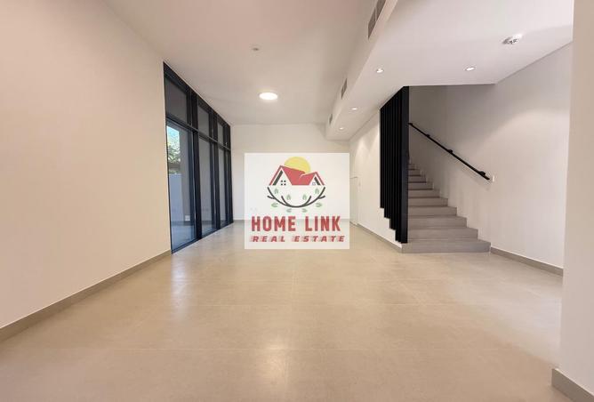 102422897 - Property Image 2
