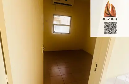 Labor Camp - Studio - 7+ Bathrooms for rent in Industrial Area 11 - Sharjah Industrial Area - Sharjah