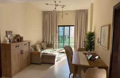 شقة - 2 غرف نوم - 2 حمامات للبيع في بوابة بن غاطي - منطقة 15 - قرية جميرا الدائرية - دبي