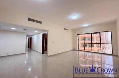 Apartment - 3 Bedrooms - 4 Bathrooms for rent in Golden Sands 9 - Al Mankhool - Bur Dubai - Dubai Apartment - 3 Bedrooms - 4 Bathrooms for rent in Golden Sands 9 - Al Mankhool - Bur Dubai - Dubai