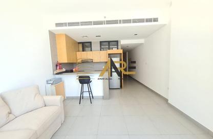 Apartment - Studio - 1 Bathroom for rent in Al Mamsha - Muwaileh - Sharjah Apartment - Studio - 1 Bathroom for rent in Al Mamsha - Muwaileh - Sharjah