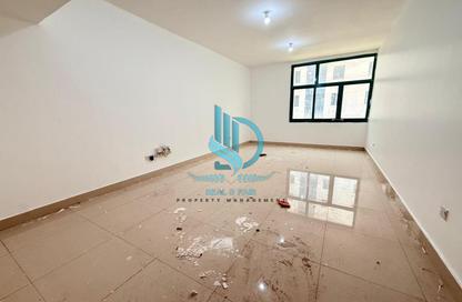 Apartment - 2 Bedrooms - 3 Bathrooms for rent in Danet Abu Dhabi - Abu Dhabi