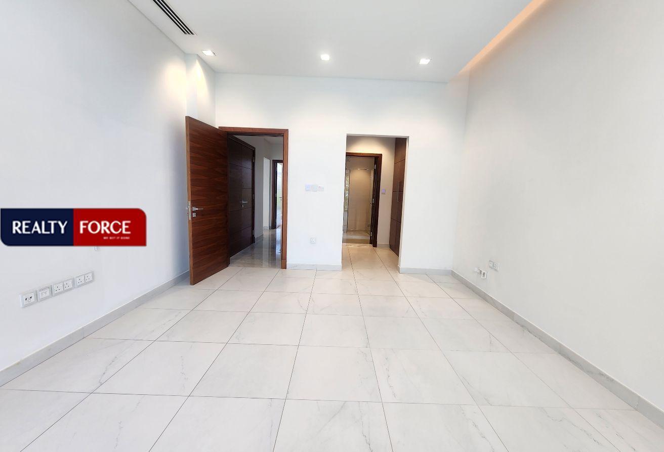 Lowest Price|4BR Phase 1 | Vastu Unit | Park View photo 16