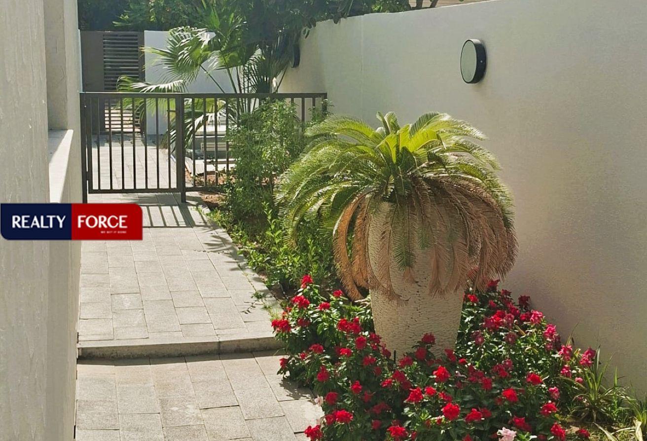 Lowest Price|4BR Phase 1 | Vastu Unit | Park View photo 30