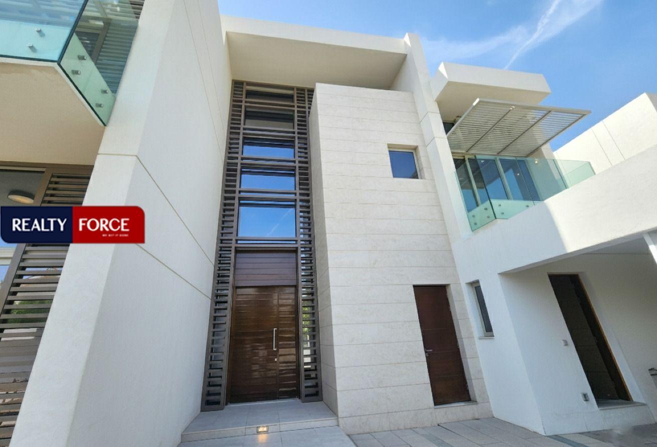 Lowest Price|4BR Phase 1 | Vastu Unit | Park View photo 4