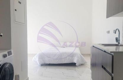Apartment - Studio - 1 for rent in Time 1 - Dubai Land Residence Complex - Dubai