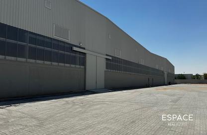 Warehouse - Studio - 2 Bathrooms for rent in Saih Shuaib 4 - Dubai Industrial City - Dubai