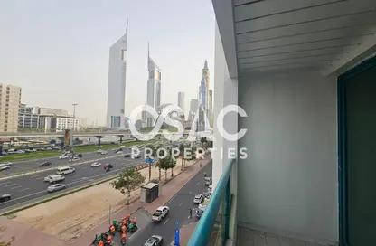 شقة - 2 غرف نوم - 2 حمامات للايجار في بناية وايت كراون - شارع الشيخ زايد - دبي
