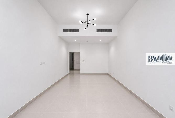 105958339 - Property Main Image