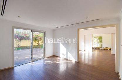 Villa - 4 Bedrooms - 4 Bathrooms for rent in Meadows 4 - Meadows - Dubai