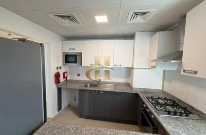 Apartment - 1 Bedroom - 2 Bathrooms for rent in Jeewar - District 11 - Jumeirah Village Circle - Dubai