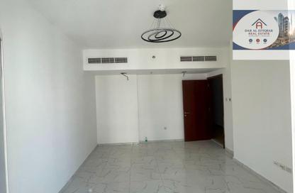 Apartment - 2 Bedrooms - 2 Bathrooms for rent in Thuraya Al Majaz Building - Al Majaz 3 - Al Majaz - Sharjah