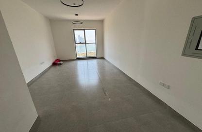Apartment - 2 Bedrooms - 3 Bathrooms for rent in Dar Al Majaz - Jamal Abdul Nasser Street - Al Majaz - Sharjah Apartment - 2 Bedrooms - 3 Bathrooms for rent in Dar Al Majaz - Jamal Abdul Nasser Street - Al Majaz - Sharjah