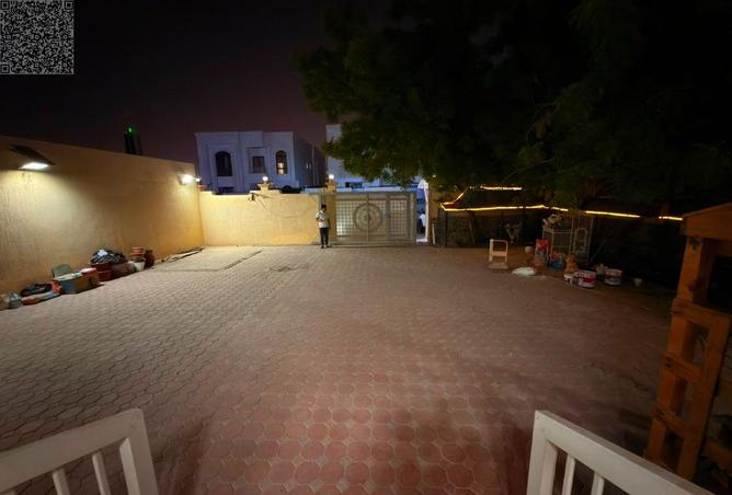 128821088 - Property Image 2