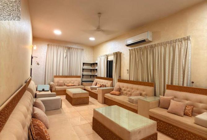 128821088 - Property Image 3
