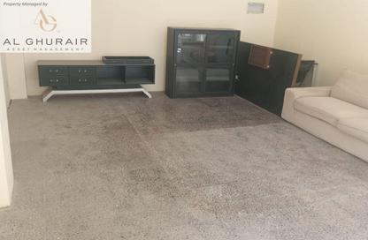 Shop - Studio for rent in Al Aweer 1 - Al Aweer - Dubai