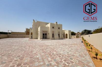 Villa - 5 Bedrooms - 6 Bathrooms for rent in Al Warqa'a 4 - Al Warqa'a - Dubai