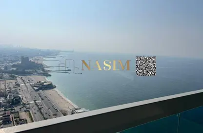 شقة - غرفة نوم - 2 حمامات للبيع في مساكن كورنيش عجمان - طريق كورنيش عجمان - عجمان