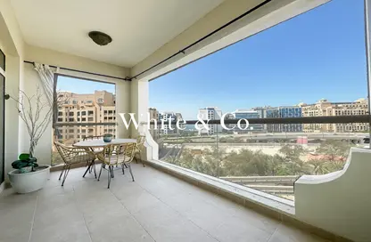 Apartment - 2 Bedrooms - 3 Bathrooms for rent in Al Tamr - Shoreline Apartments - Palm Jumeirah - Dubai