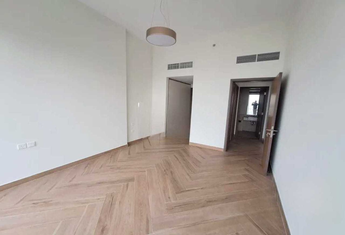 1 bedroom apartment in 1 Residences - 1, Bur Dubai: 6
