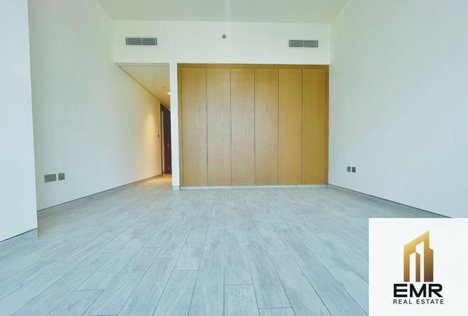 73509167 - Property Image 3