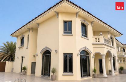 Villa - 5 - 6 for rent in Garden Homes Frond E - Garden Homes - Palm Jumeirah - Dubai