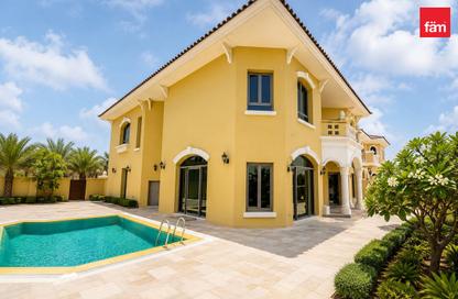 Villa - 5 Bedrooms - 6 Bathrooms for rent in Garden Homes Frond E - Garden Homes - Palm Jumeirah - Dubai