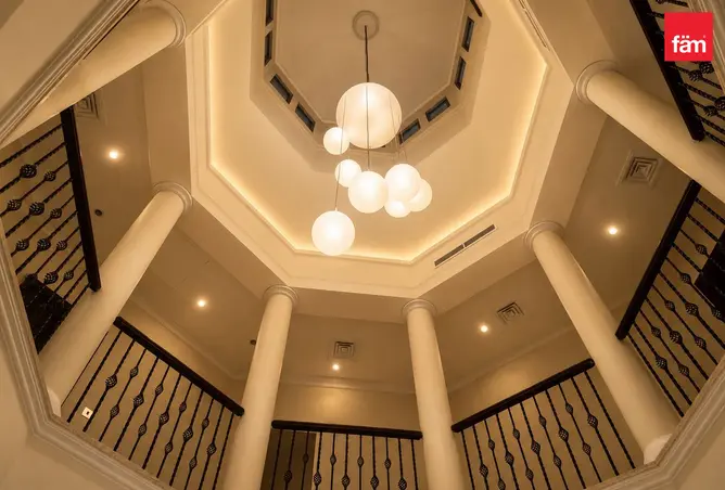 128845359 - Property Image 3