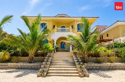 Villa - 5 Bedrooms - 6 Bathrooms for rent in Garden Homes Frond E - Garden Homes - Palm Jumeirah - Dubai
