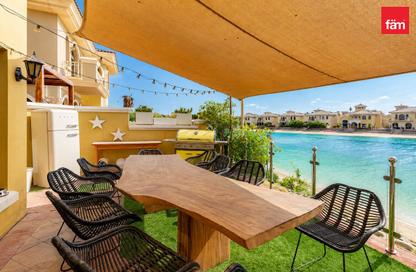 Villa - 5 Bedrooms - 6 Bathrooms for rent in Garden Homes Frond E - Garden Homes - Palm Jumeirah - Dubai