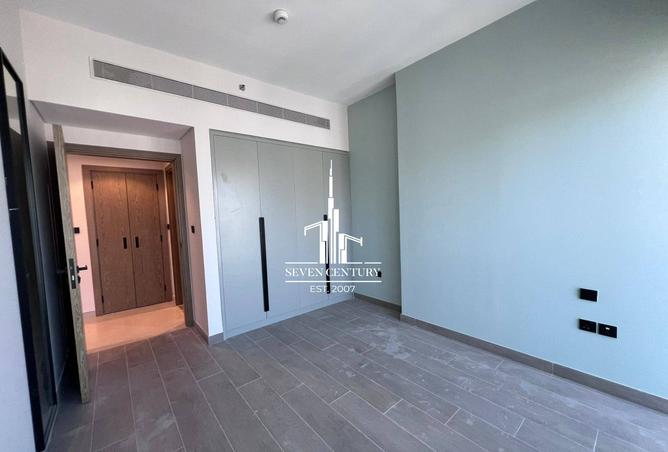 124282024 - Property Image 3