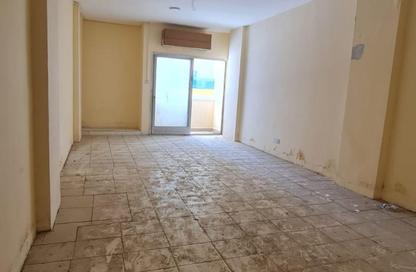 Apartment - Studio - 1 Bathroom for rent in Dar Al Majaz - Jamal Abdul Nasser Street - Al Majaz - Sharjah Apartment - Studio - 1 Bathroom for rent in Dar Al Majaz - Jamal Abdul Nasser Street - Al Majaz - Sharjah