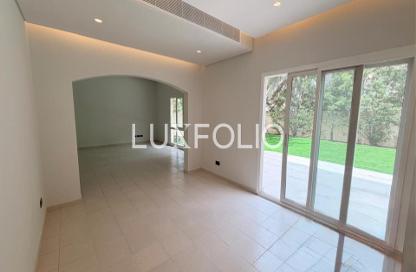 Villa - 3 Bedrooms - 4 Bathrooms for rent in Meadows 9 - Meadows - Dubai