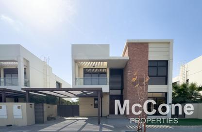 Villa - 5 Bedrooms - 6 Bathrooms for rent in Richmond - Damac Hills - Dubai