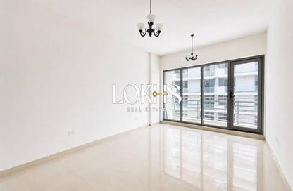 Apartment - 1 - 2 for rent in Desert Sun - Dubai Land Residence Complex - Dubai