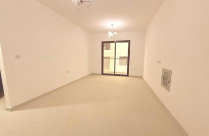 Apartment - 1 - 2 for rent in Al Jurf 3 - Al Jurf - Ajman