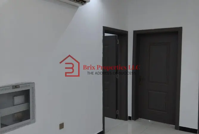 148615808 - Property Image 3