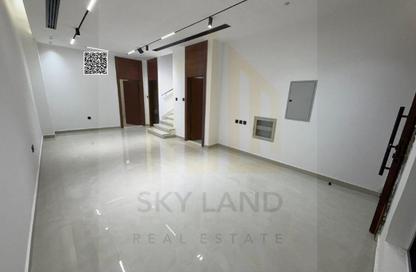Townhouse - 4 Bedrooms - 6 Bathrooms for sale in Al Yasmeen 1 - Al Yasmeen - Ajman