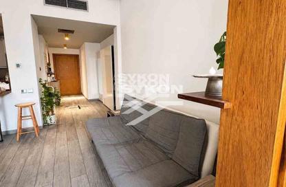 Apartment - Studio - 1 for rent in Building 204 - Mogul Cluster - Discovery Gardens - Dubai