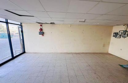 Shop - 1 Bedroom for rent in Mussafah - Abu Dhabi