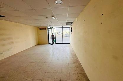 Shop - 1 Bedroom for rent in Mussafah - Abu Dhabi