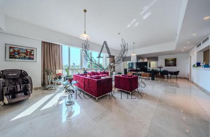 Apartment - 3 - 5 for rent in Marina Residences 1 - Marina Residences - Palm Jumeirah - Dubai