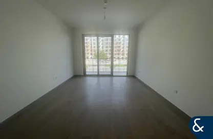 شقة - 2 غرف نوم - 2 حمامات للايجار في هولاند جاردنز - تاون سكوير - دبي