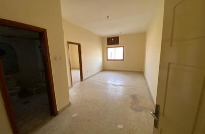 Apartment - 1 - 1 for rent in Zayd Bin Aslam Street - Abu shagara - Sharjah