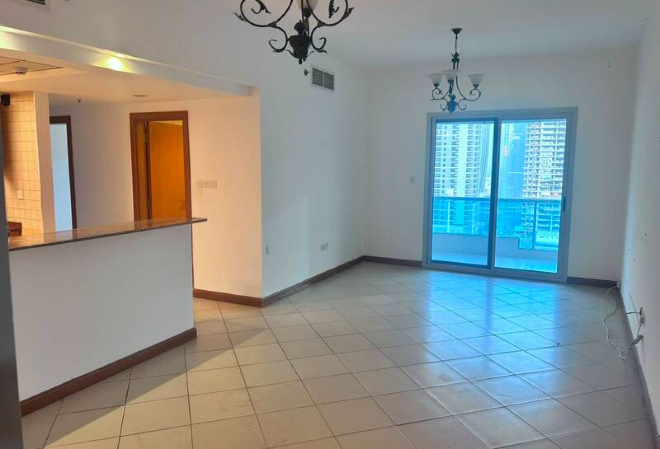 Spacious 2BR | Prime Location | Multiple CHQ gallery image
