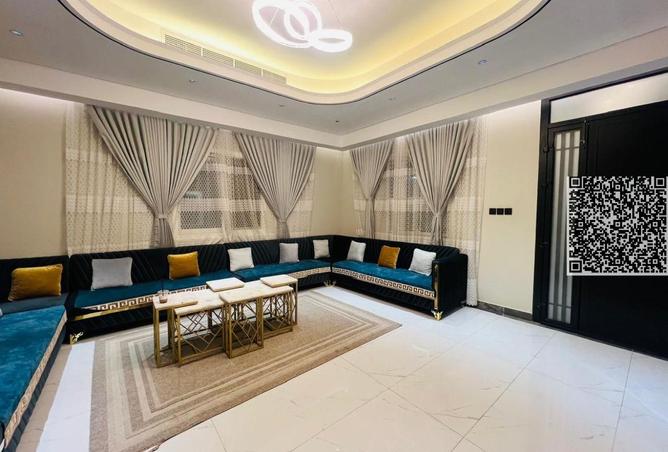 81526279 - Property Image 3