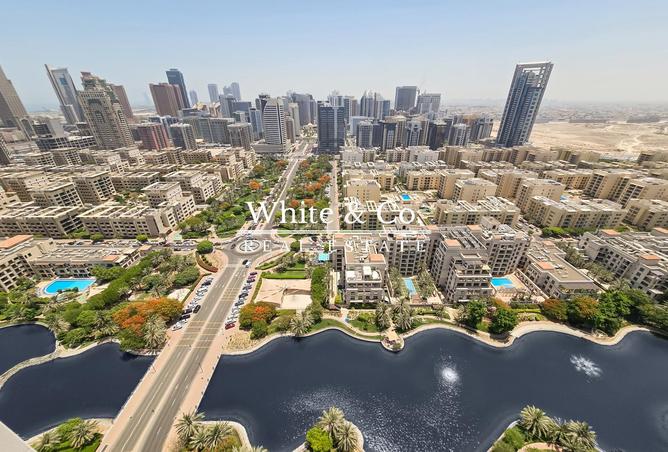 73124053 - Property Main Image