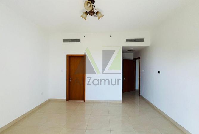 54936879 - صورة العقار 3