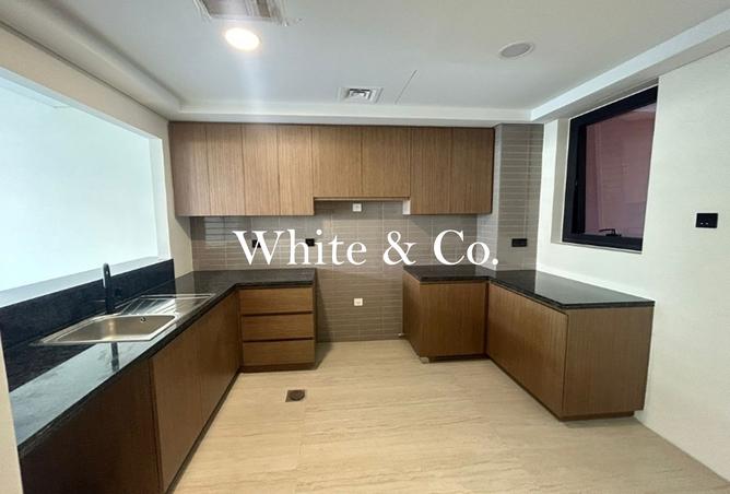 16010177 - Property Image 2