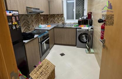 Apartment - 2 Bedrooms - 2 Bathrooms for sale in Gulf Tower - Emirates City - Ajman